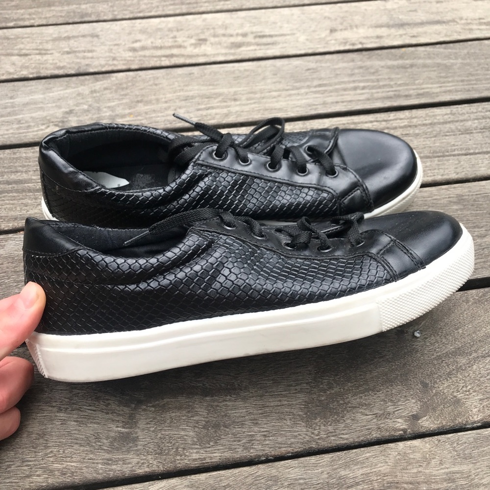 Top shop black snakeskin shoes